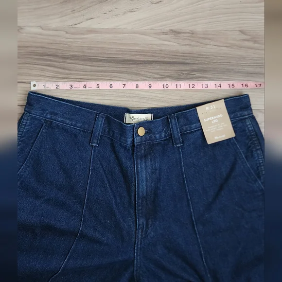 Madewell Superwide-Leg Jeans - Picture 5 of 13